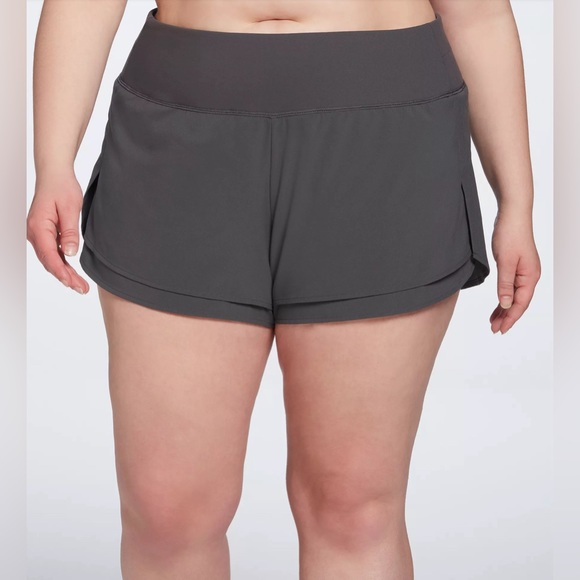 CALIA by Carrie Underwood Pants - NWT CALIA Women's Kick it Up Short - Carbon Grey - Size XXL